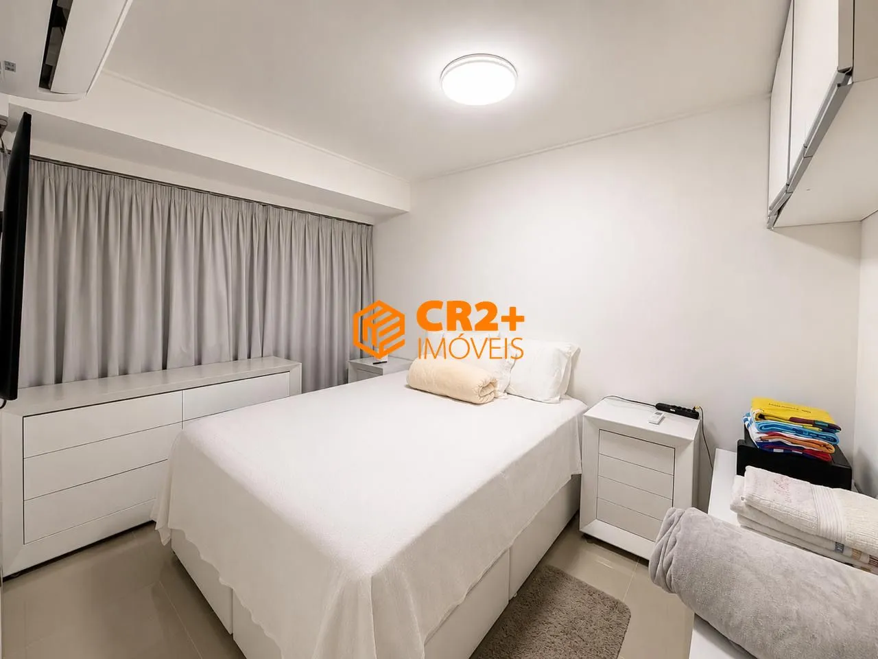 Imagem Vendo excelente apartamento porteira fechada em boa viagem com 137m2, 4 quartos