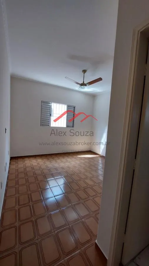 Imagem Casa para Venda em Hortolândia, Jardim Santa Izabel, 4 dormitórios, 1 suíte, 3 banheiros, 4 vagas