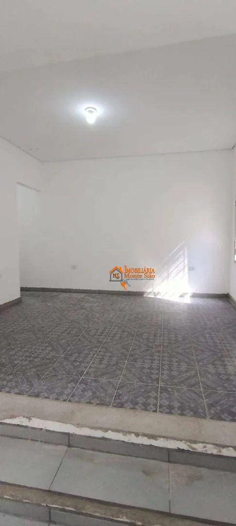 Imagem Casa com 1 dormitório para alugar, 45 m² por R$ 1.780,00/mês - Vila Augusta - Guarulhos/SP