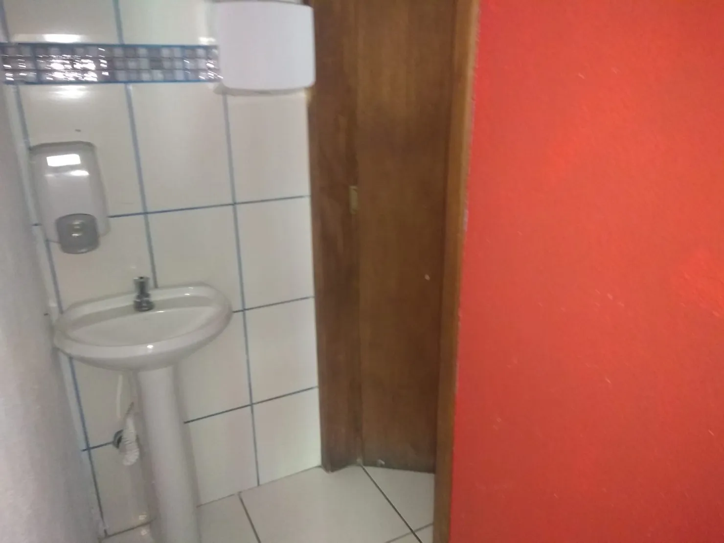 Imagem Comercial para Locação 300M², Jardim das Nações, Taubaté - SP