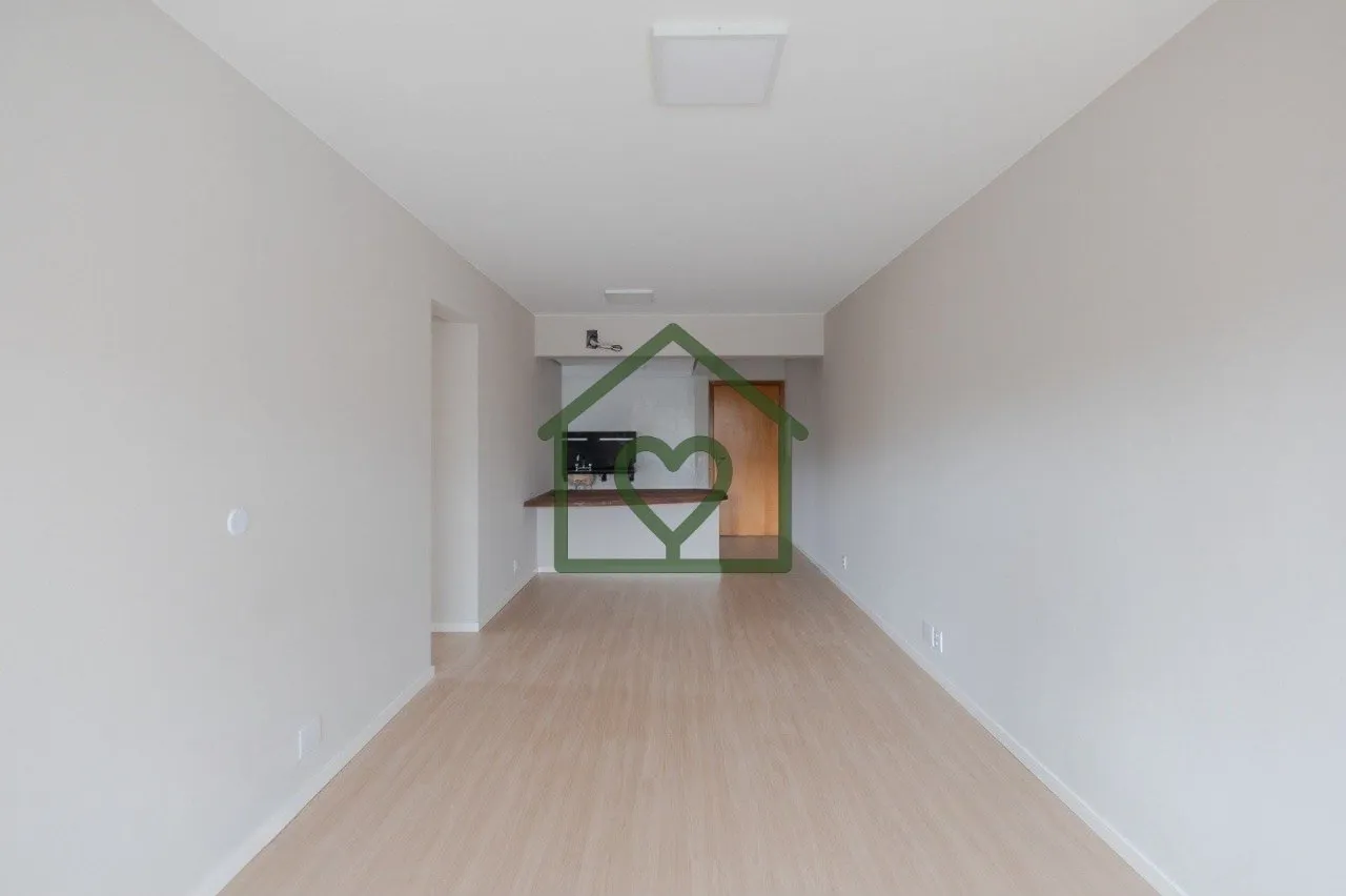 Imagem Excelente apartamento com 2 dormitórios, sendo 1 suíte, em andar alto, com ótima iluminação nat...