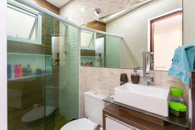 Imagem Casa com Ótima Localização 144 m² 2 Dormitorios e 4 Vagas de Garagens