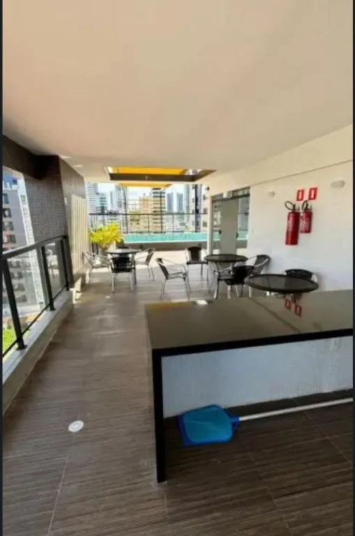 Imagem Flat reformado e mobiliado com 35m² em Manaíra. Condomínio com piscina, lazer completo e segurança, a poucos minutos da praia.