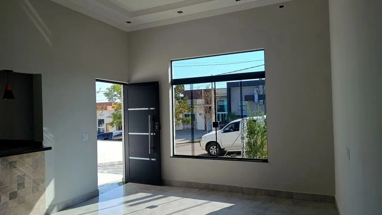 Imagem Casa em Condomínio à Venda em Sorocaba-SP, Jardim Residencial Villagio Ipanema I: 2 Quartos, 1 Suíte, 1 Sala, 2 Banheiros, 2 Vagas de Garagem, 94m².