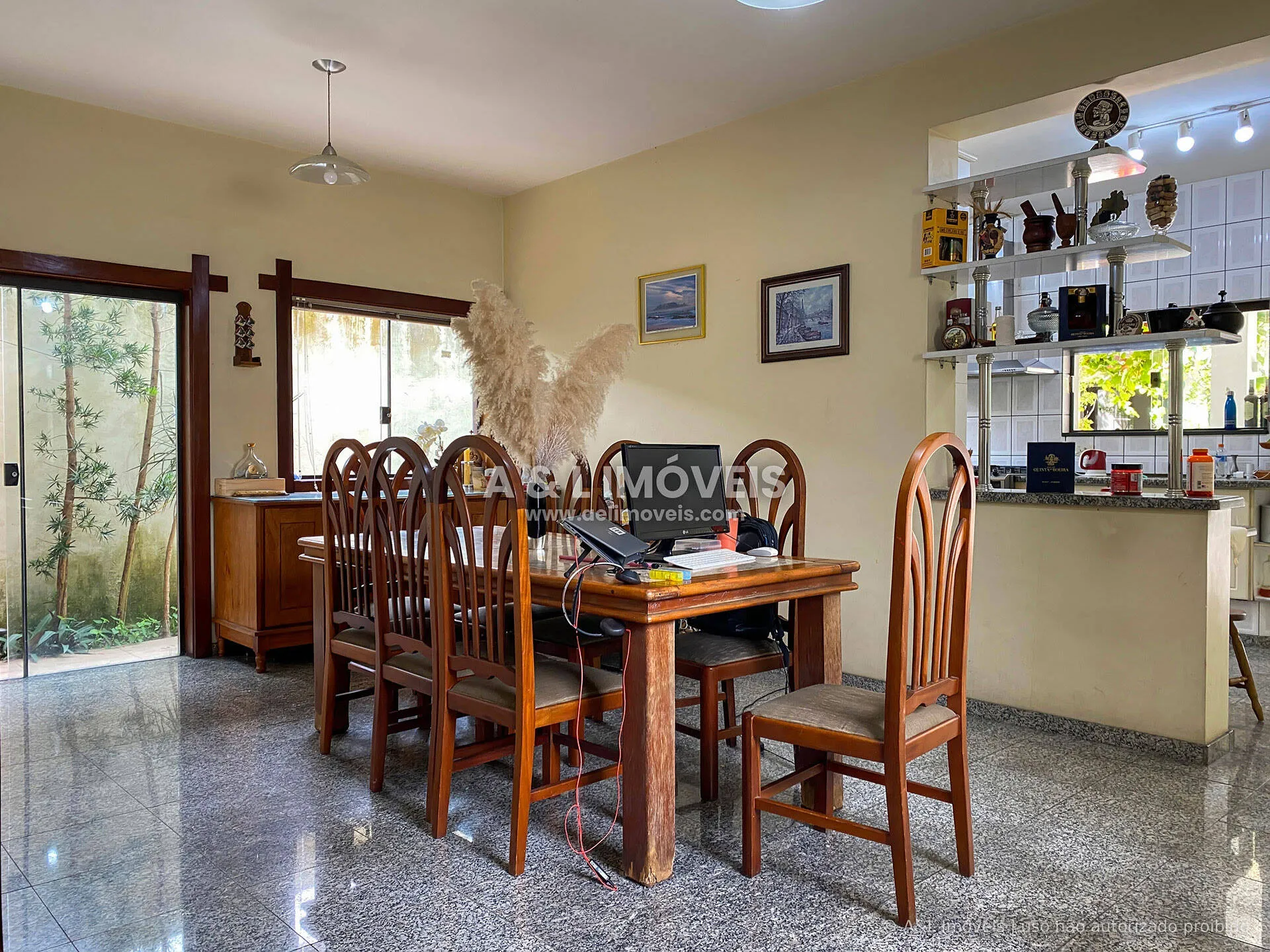 Imagem Casa à venda no Taubaté Village | 6 dormitórios e espaço gourmet