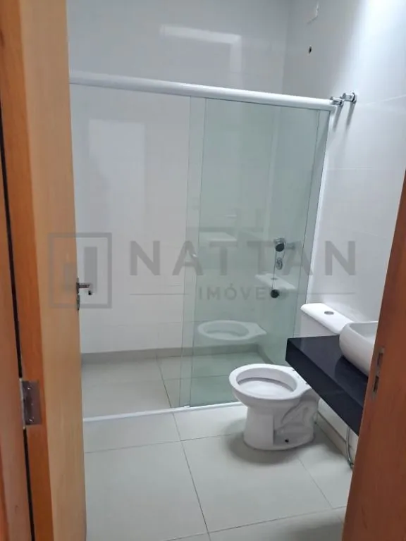 Imagem Imóvel para locação com 3 suítes, 130 m², quintal e acabamento de alto padrão