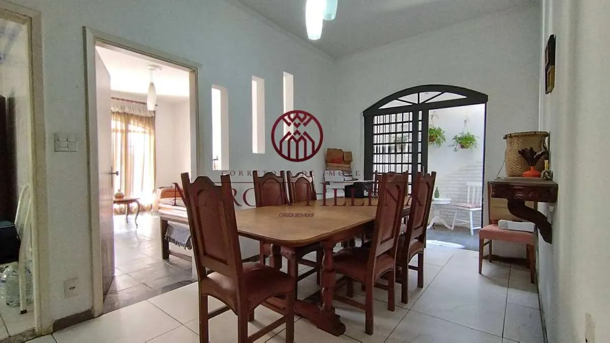 Imagem Sobrado à venda em Campinas, Chácara da Barra, com 6 quartos, 245,00m2