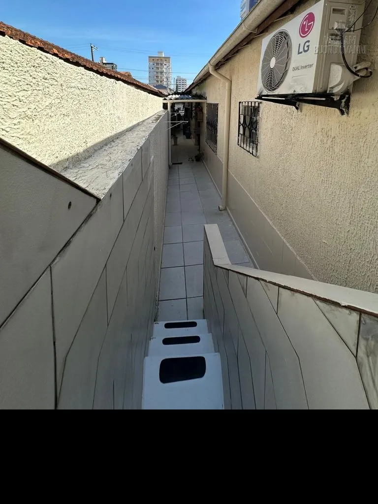 Imagem Casa à Venda no Coração da Guilhermina - Praia Grande