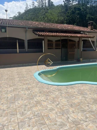 Imagem Linda Chácara, 4 Dormitórios, piscina, Zona Norte, São José dos Campos.