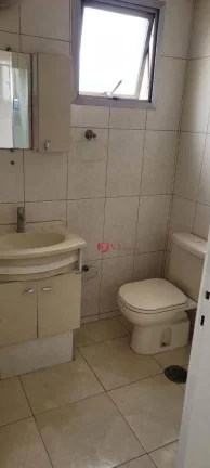 Imagem Apartamento com 2 dorms, sala, cozinha, banheiro no Ipiranga, proximo da estação Sacomã