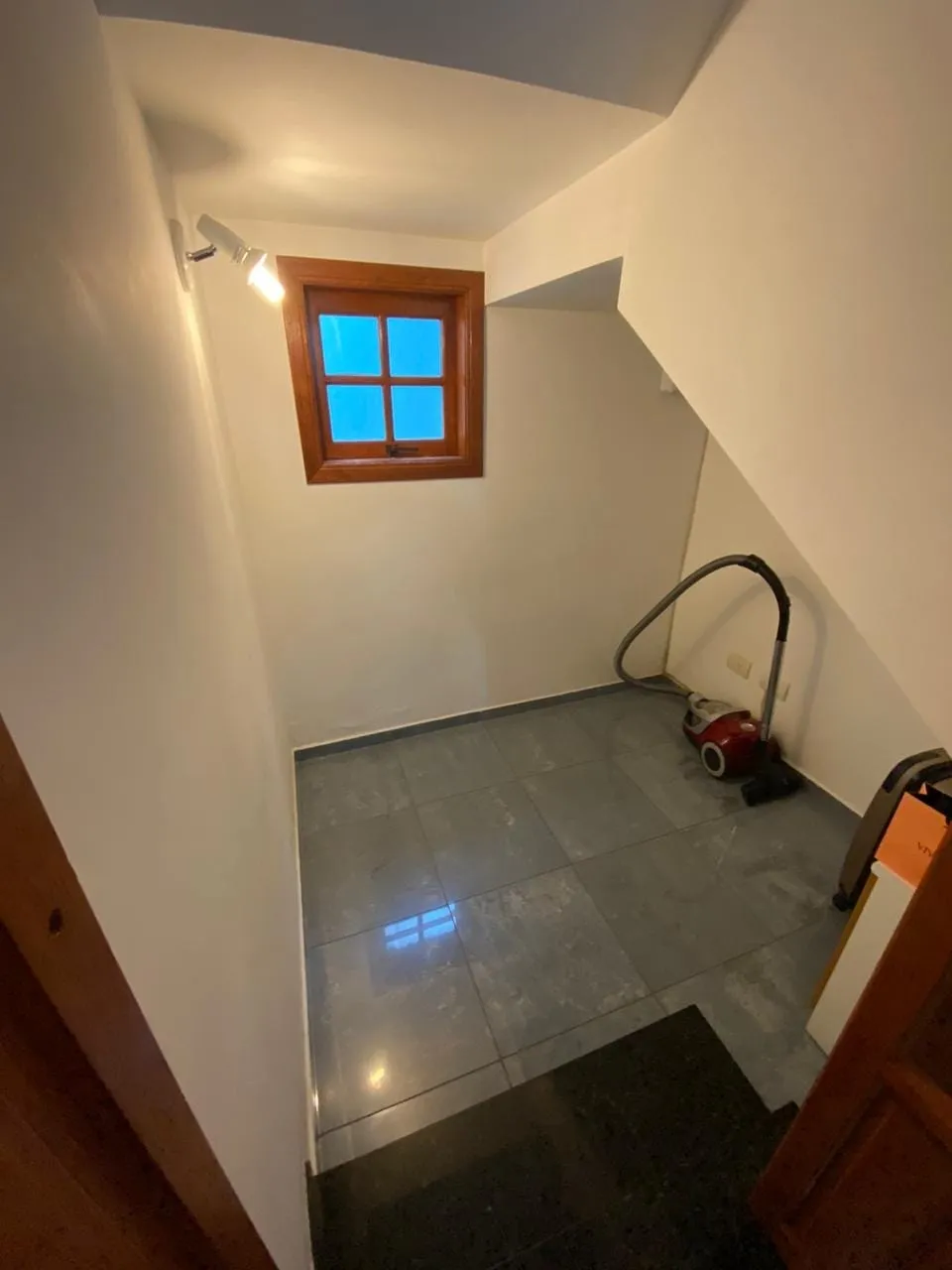 Imagem Casa à venda 4 Quartos, 3 Suites, 3 Vagas, 260M², Bosque Flamboyant, Taubaté - SP