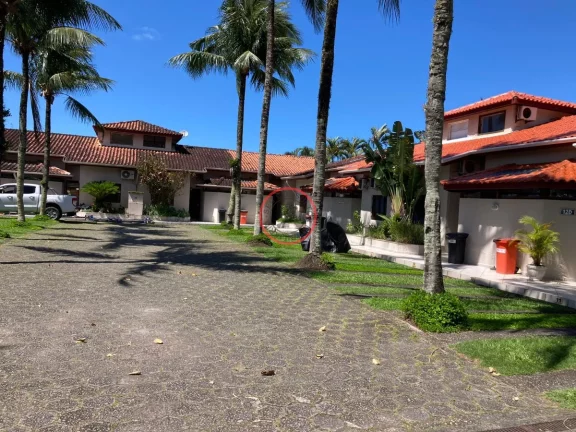 Imagem BELO SOBRADO A VENDA EM MARESIAS