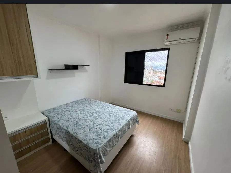 Imagem Amplo Apartamento na Praia Grande - Canto do Forte