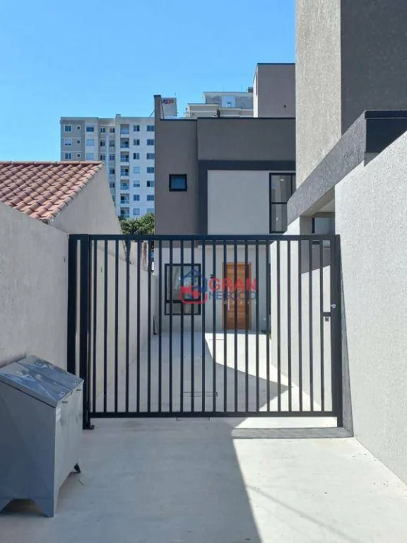 Imagem Casa com 3 Quartos à venda - Próximo ao Shopping Palladium