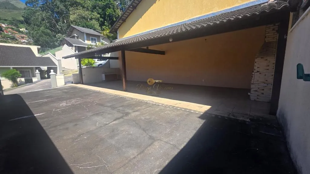 Imagem Terreno em Condomínio para Venda em Teresópolis / RJ no bairro Bom Retiro