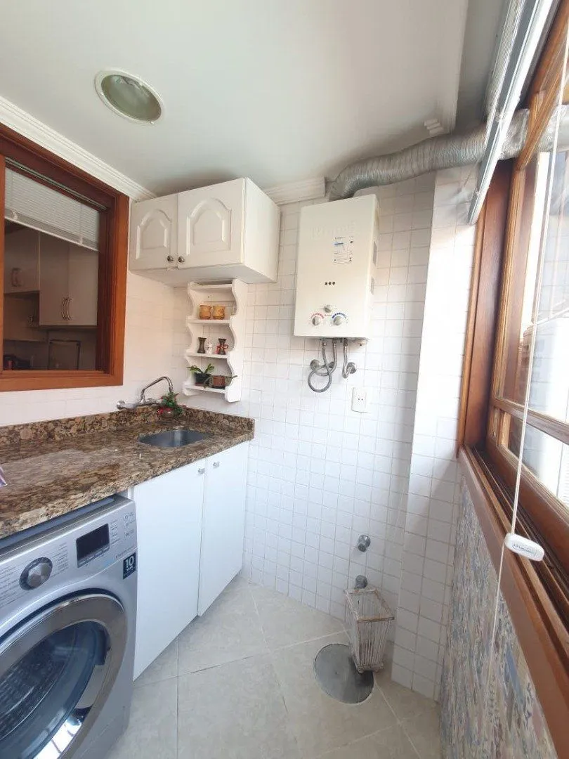 Imagem Casa Condominio para Venda - 126m², 3 dormitórios, sendo 2 suites, 2 vagas - Ipanema