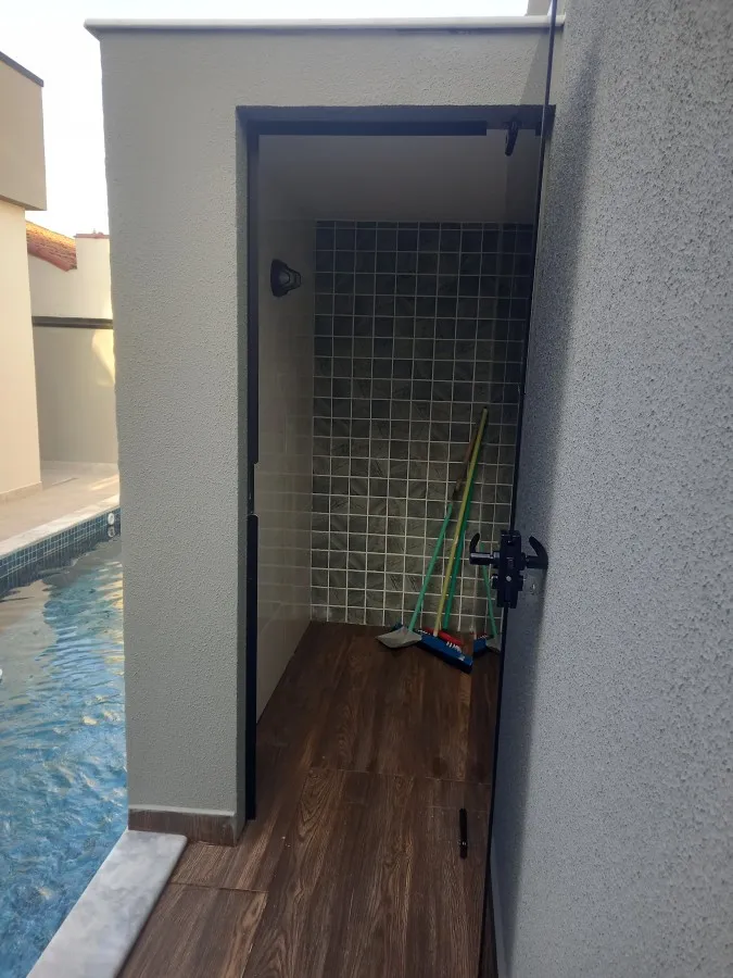 Imagem Casa para Venda em Itanhaém, Bopiranga, 3 dormitórios, 2 suítes, 2 banheiros, 4 vagas