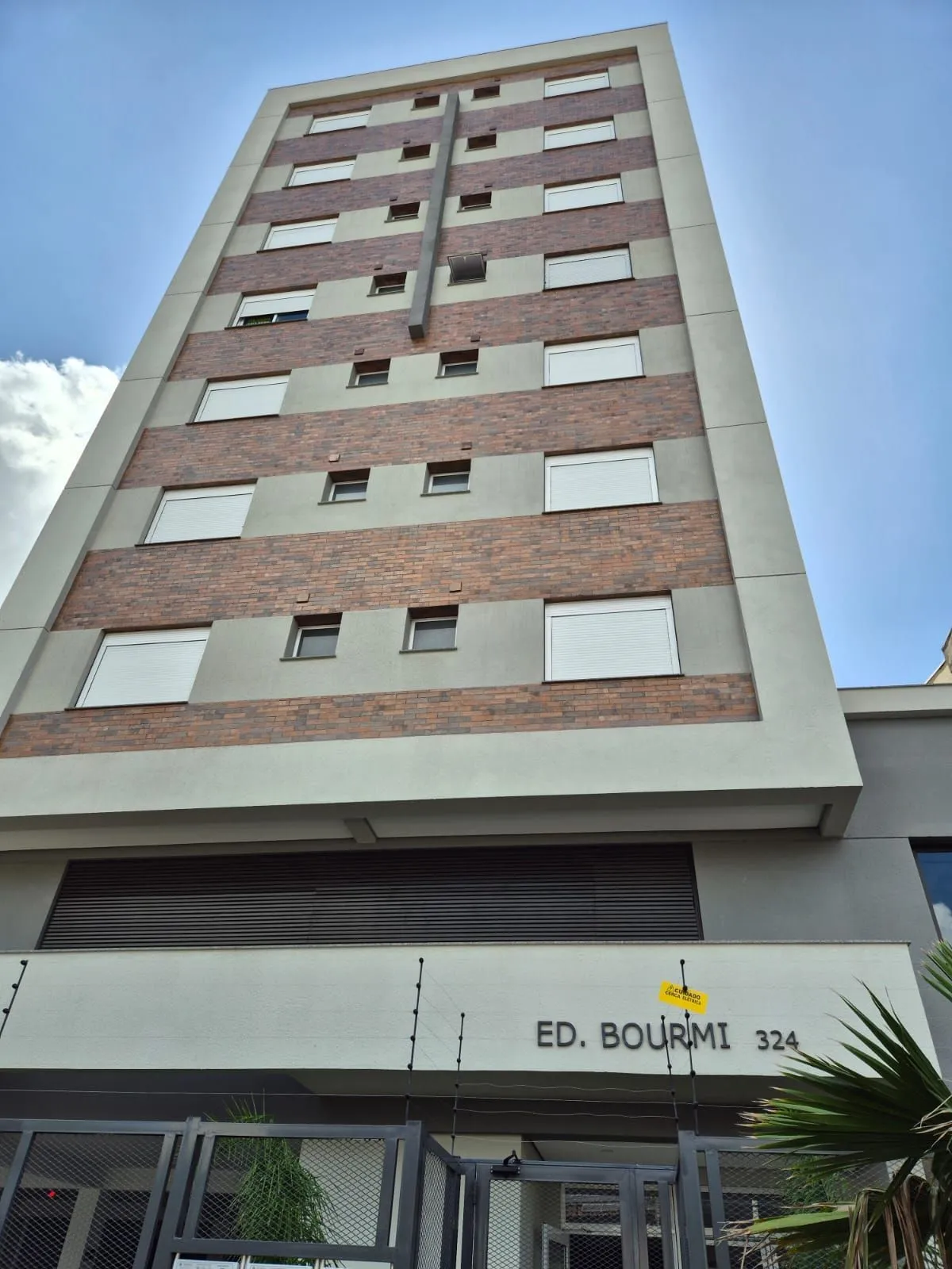 Imagem Apartamento 2 Dormitórios com Vaga de Garagem | Pronto para Morar!
