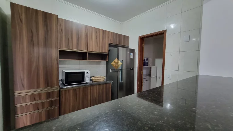 Imagem LOCAÇÃO Apartamento de 96 m² na Enseada com duas varandas - Guarujá com 3 dormitórios com suíte e Lazer Completo