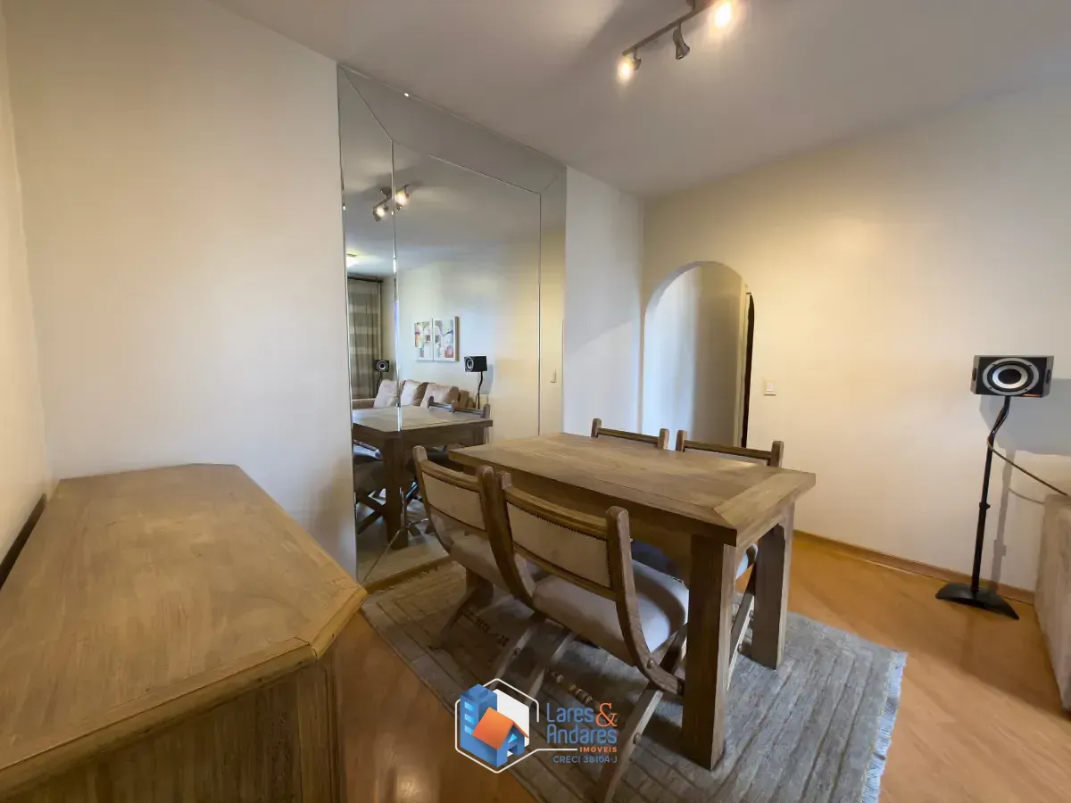 Imagem Apartamento para venda em Moema com 3 quartos, sendo 1 suíte, 77m²