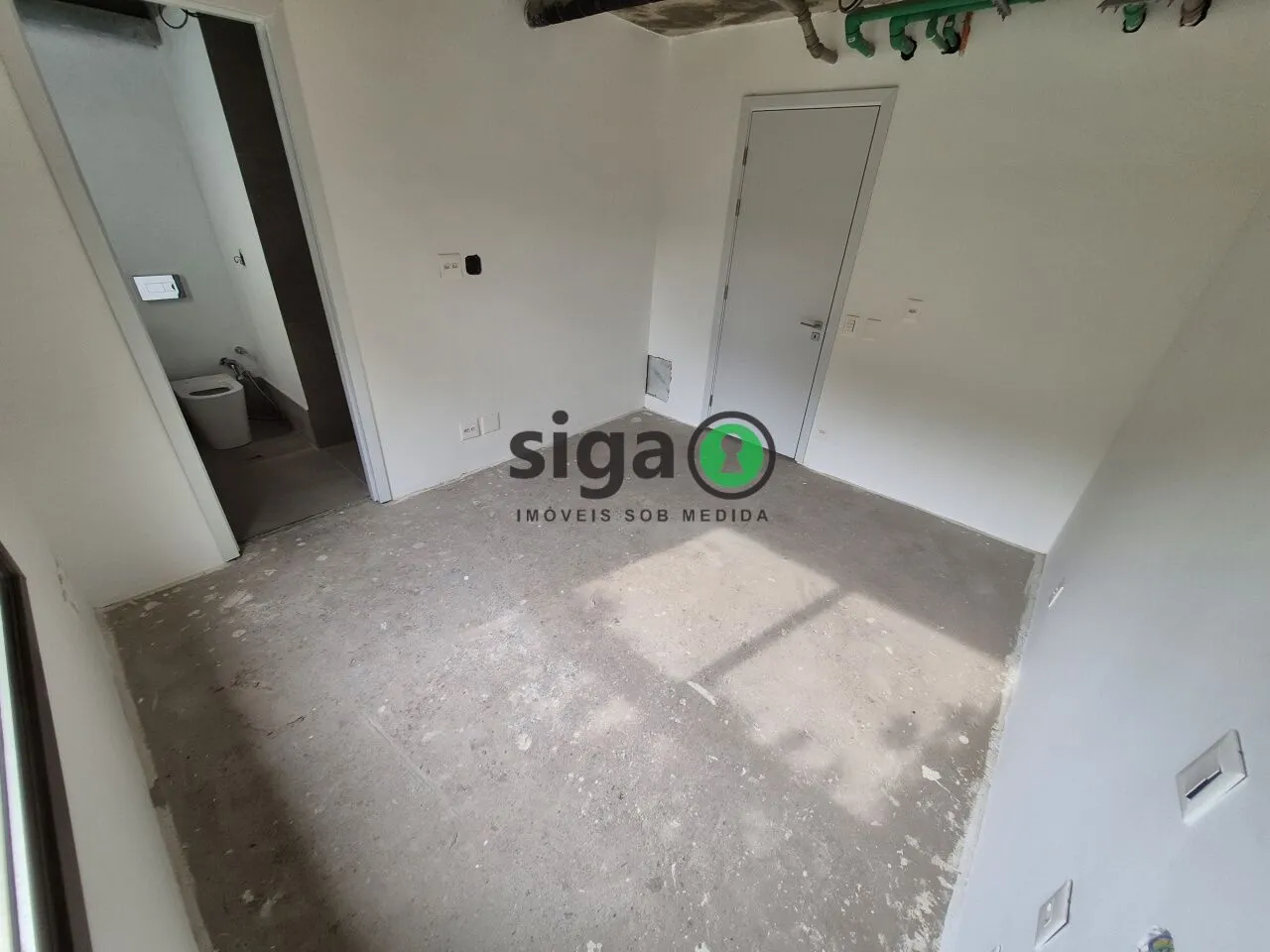 Imagem Casa em Condomínio a venda na Cidade Jardim com 4 quartos