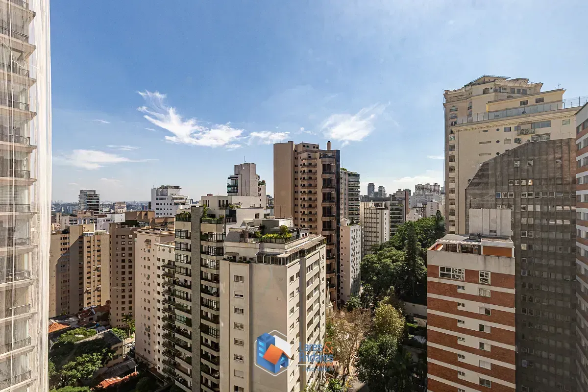 Imagem Cobertura para venda em Jardim Paulista com 3 quartos, sendo 1 suíte, 277m²