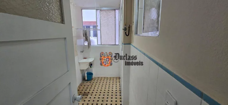 Imagem Apartamento com 2 dormitórios à venda, 85 m² por R$ 595.000,00 - Gonzaga - Santos/SP