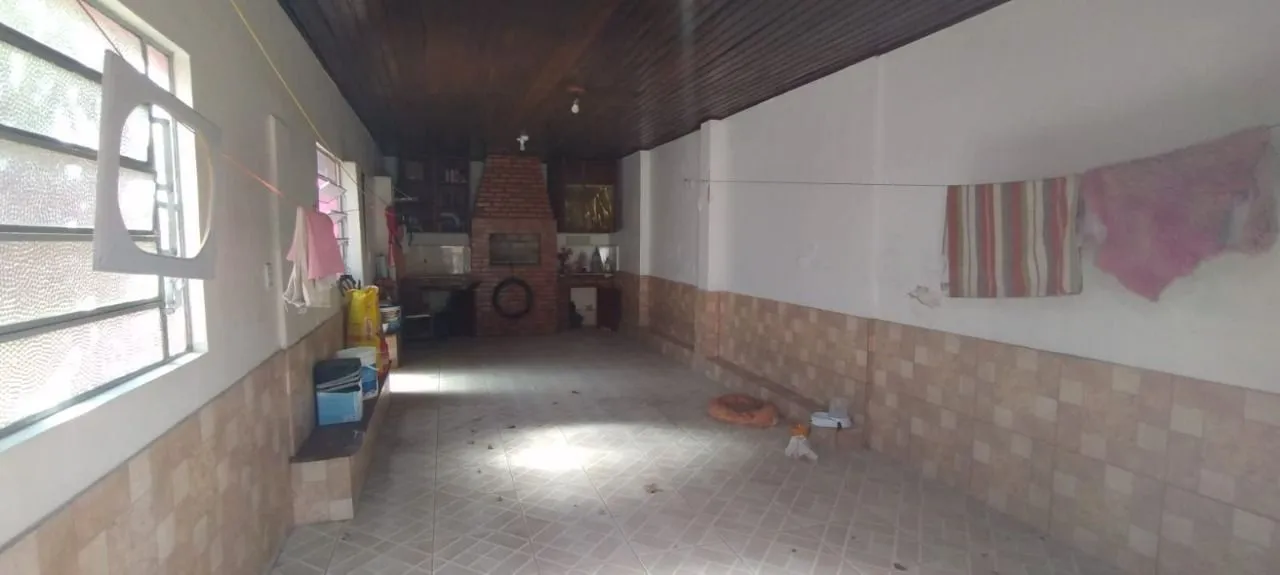 Imagem Casa no bairro Santa Tereza - Vila dos Comerciários - 5 dormitórios