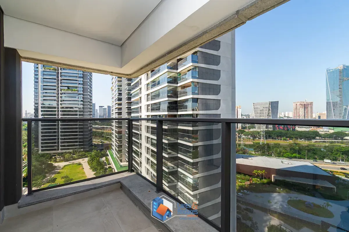 Imagem Apartamento para venda em Jardim Fonte do Morumbi com 4 quartos, sendo 4 suítes, 240m²