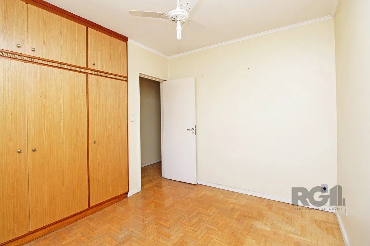 Imagem Venda Apartamento de três dormitórios, 01 vaga de garagem, com elevador