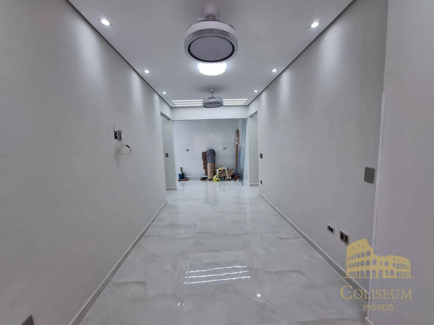 Imagem Apartamento com 1 dormitório à venda, 55 m² por R$ 400.000,00 - Vila Assunção - Praia Grande/SP