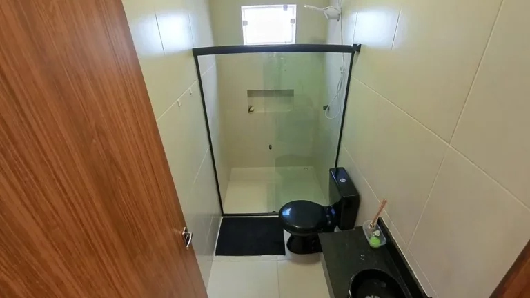 Imagem Casa com 4 Quartos para Venda em Loteamento Serra Negra