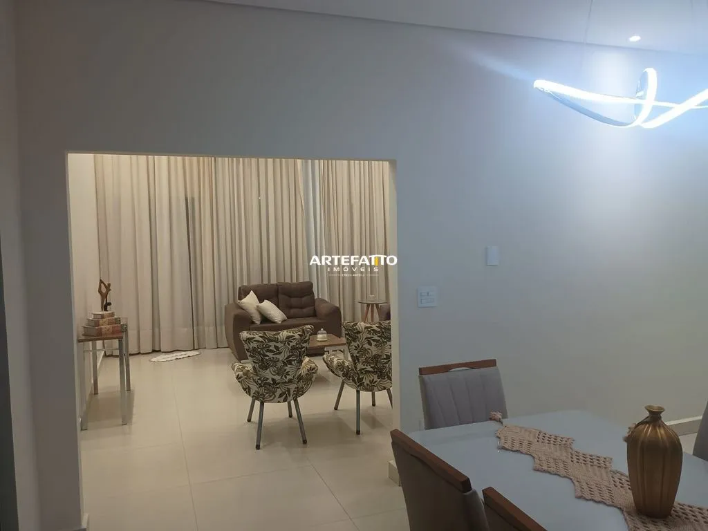 Imagem Sítio à venda em Patrocínio Paulista, Centro, com 3 quartos, 1400m2
