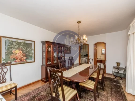 Imagem Luxuoso apartamento de 4 quartos e 3 suítes com 214m² no Jardim da Saúde, São Paulo - SP. Aproveite!
