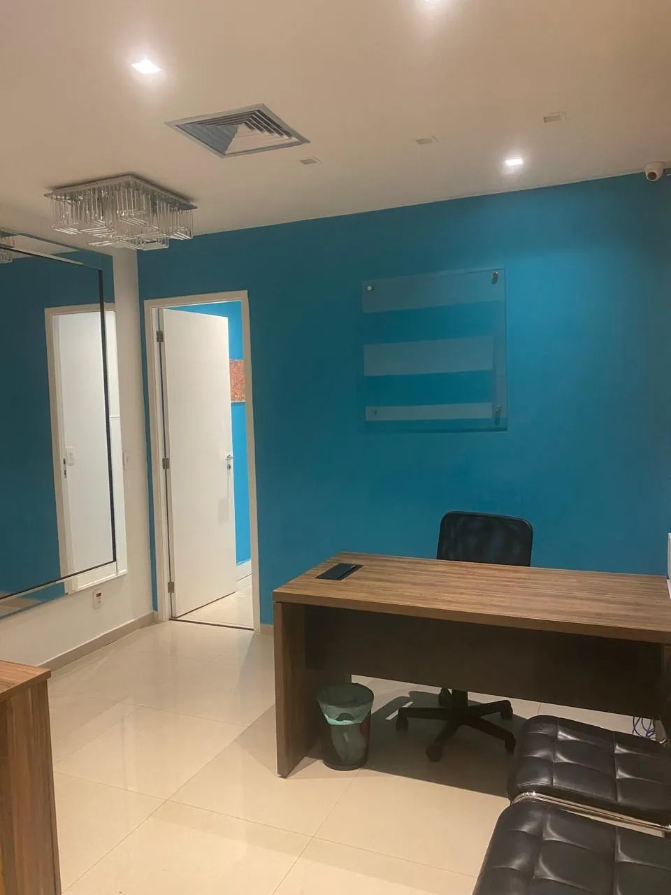 Imagem Aluguel de sala comercial, 36 m2, condomínio Le Monde Office, Barra da Tijuca. Imperdível! Sala, r...