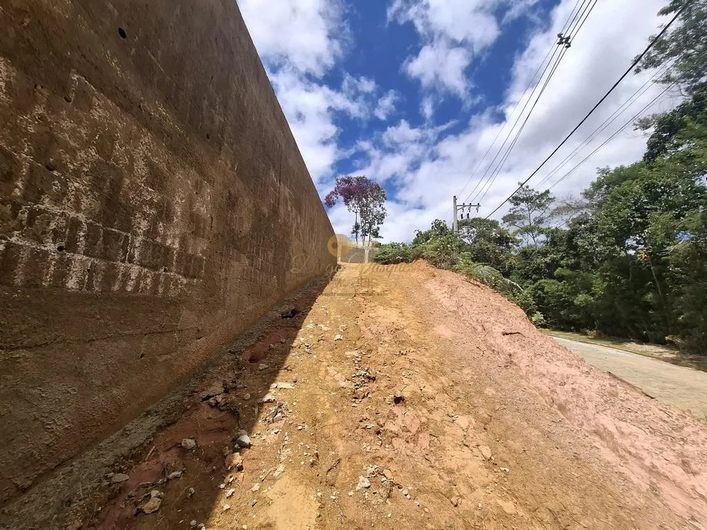 Imagem Terreno em Condomínio para Venda em Teresópolis / RJ no bairro Prata