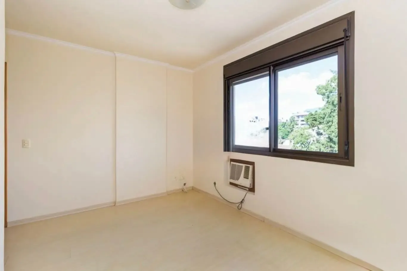 Imagem Apartamento 3 dormitórios em frente ao Estádio Beira Rio