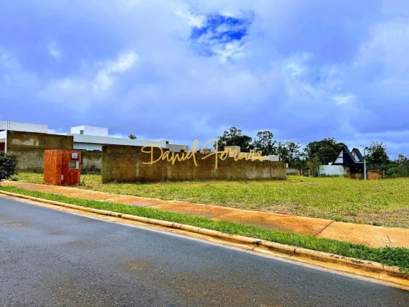 Imagem Lote plano, nascente no Condomínio Le Jardin - Jardim Botânico - Brasília/DF