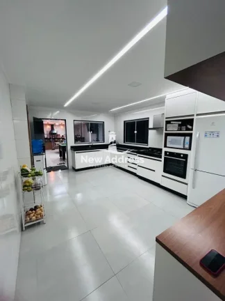 Imagem Casa 4 Quartos à venda em Santa Mônica - Guarapari