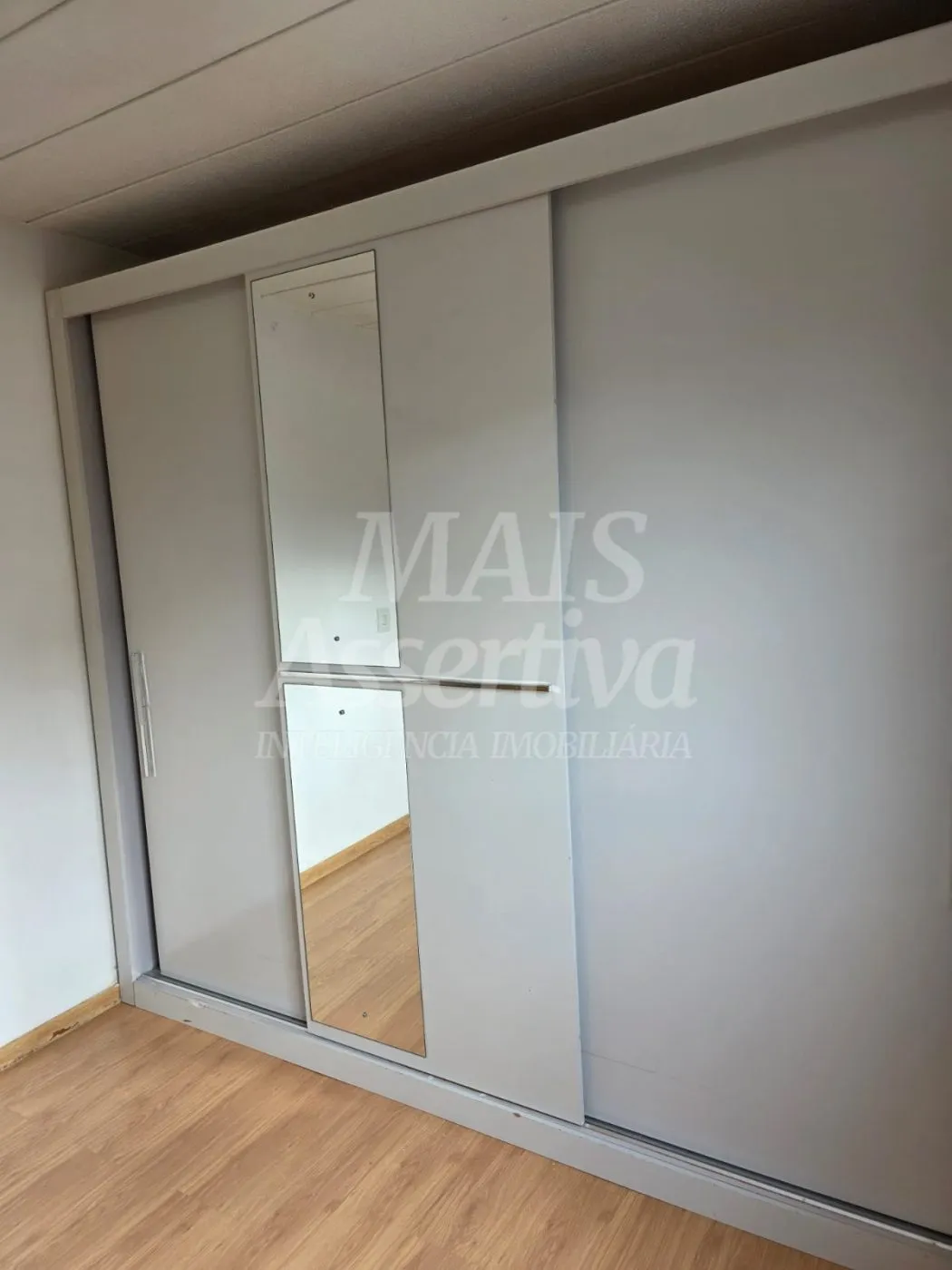 Imagem Apartamento semimobiliado para venda em Novo Hamburgo bairro Hamburgo Velho