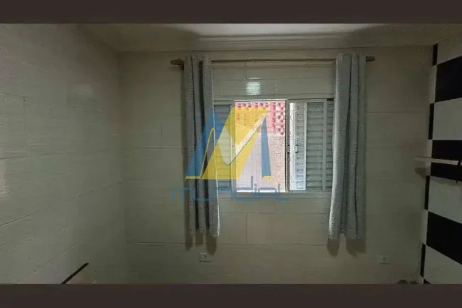 Imagem Casa térrea 2 dorms com quintal e churrasqueira no Jardim Stella