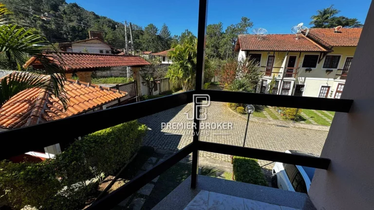 Foto do imóvel Casa à venda, 58 m² por R$ 314.900,00 - Parque do Imbui - Teresópolis/RJ