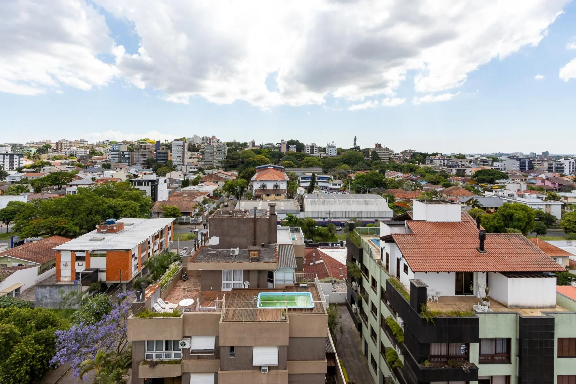 Imagem Apartamento de 3 dormitórios, 3 suítes, e 4 vagas, no bairro Jardim Lindoia