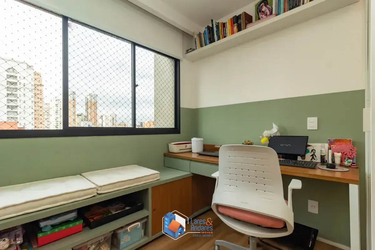 Imagem Apartamento para venda em Moema com 3 quartos, sendo 1 suíte, 152m²