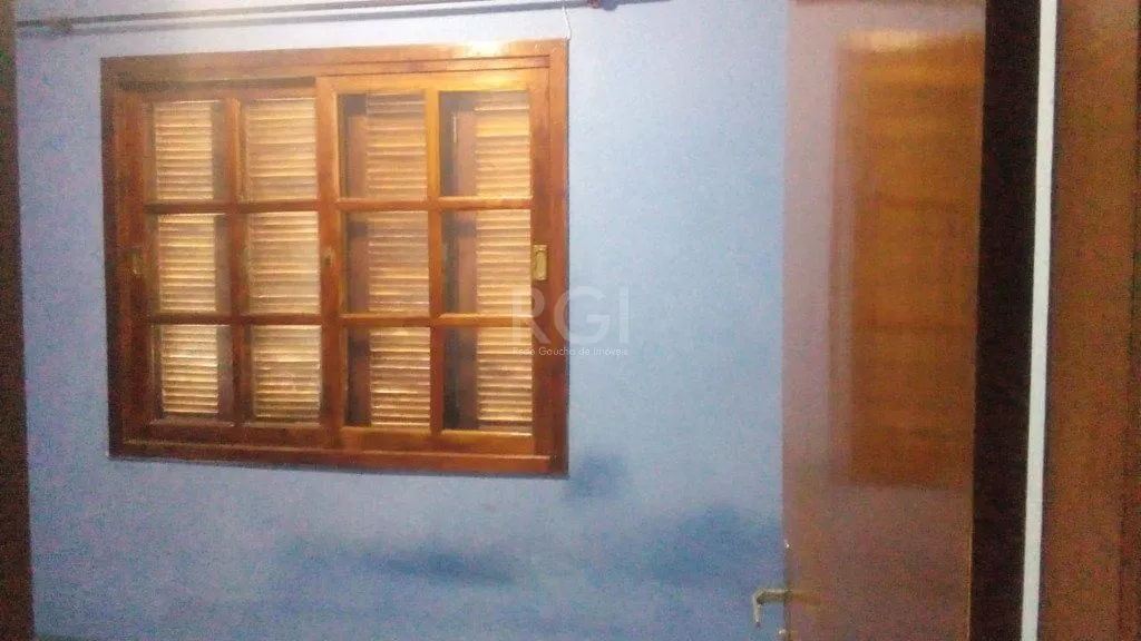 Imagem Casa para Venda - 120m², 3 dormitórios, 1 vaga - Sarandi
