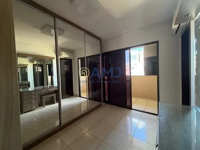Imagem SOBRADO À VENDA NO CONDOMÍNIO GRANVILLE | 4 SUÍTES | PISCINA | GOIÂNIA
