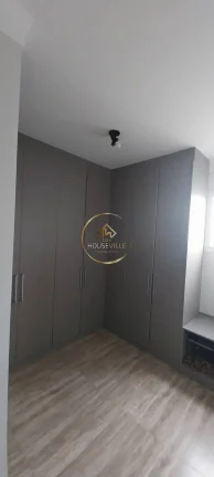 Imagem Casa Sobrado, 3 dormitórios ( 3 Suítes), Residencial Jaguary, Urbanova.