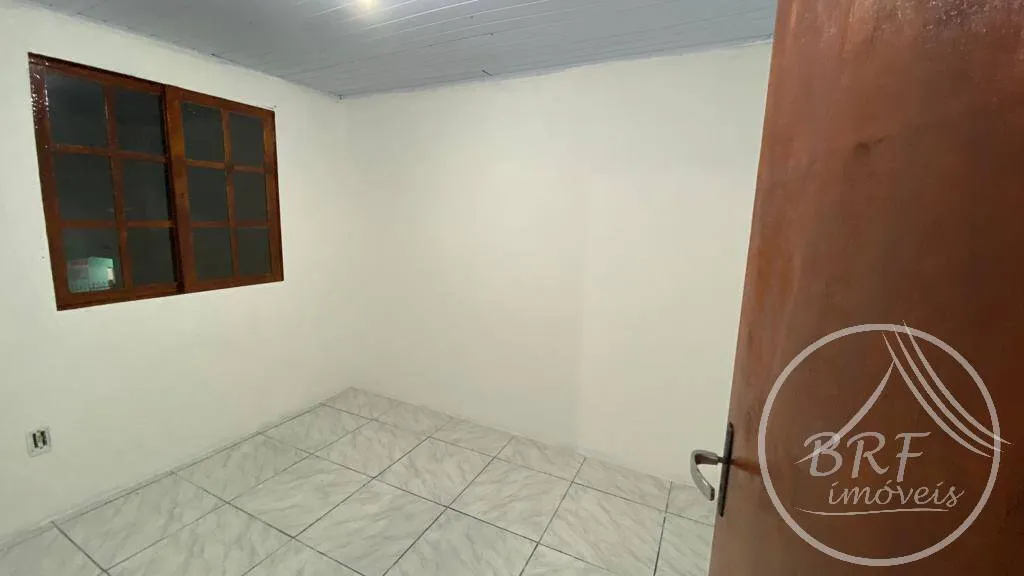 Imagem Oportunidade p/ Investidor Terreno c/3 Casas +1 Kitinet-Serraria, S.José SC