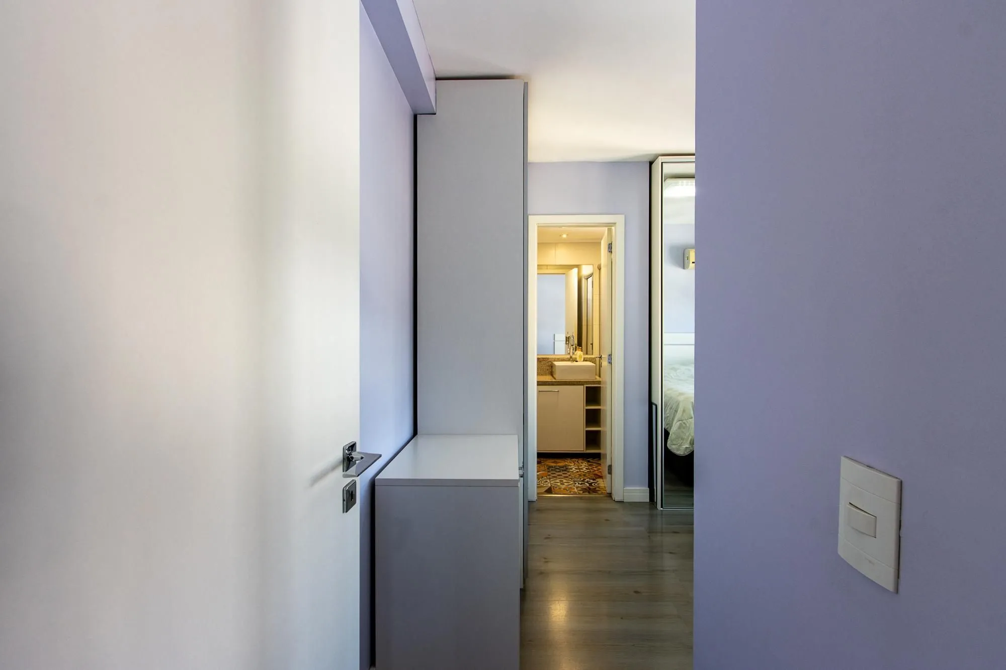 Imagem Apartamento com 2 quartos e 65m² à venda em Tristeza, Porto Alegre.