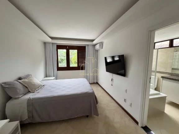 Imagem Casa à Venda no Itaigara | 4 Suítes | Piscina Privativa | Área Gourmet | 310m² Construídos